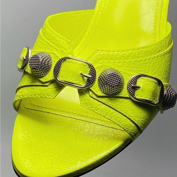 Balenciaga Women's Cagole Buckle Stud Slide Sandals size 38 - Picture 12 of 16
